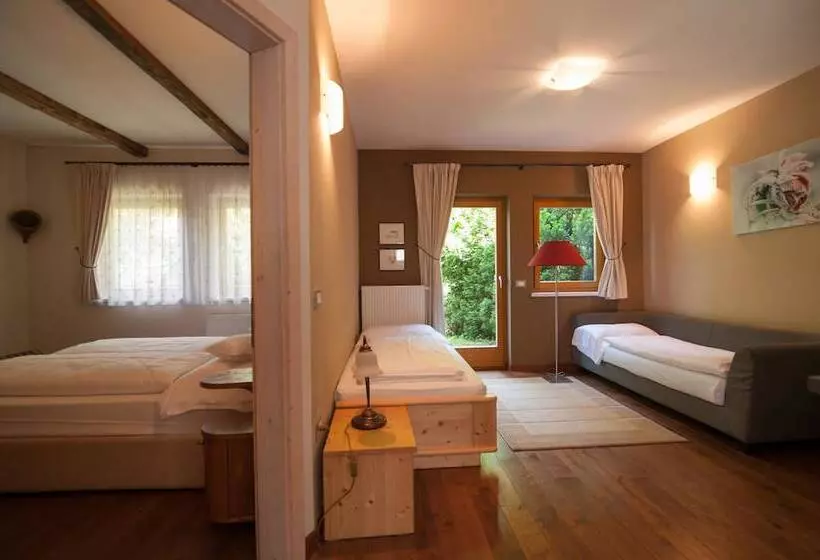 ホテル Eggentaler