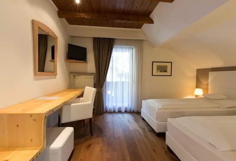 ホテル Eggentaler