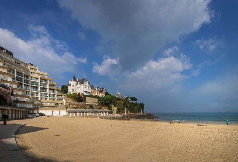 هتل Le Crystal Dinard Plage