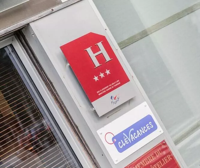 Hotelli Le Crystal Dinard Plage