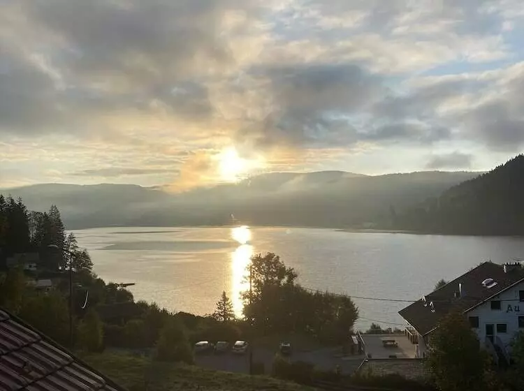 ホテル Les Reflets Du Lac