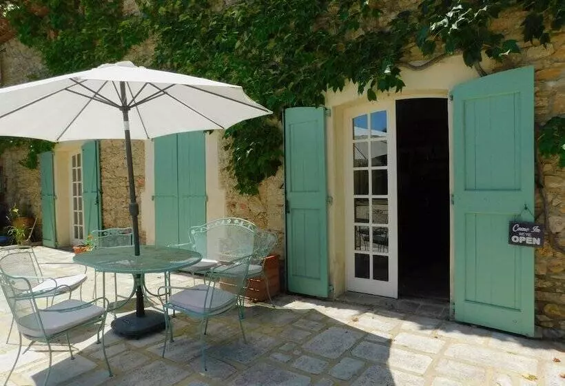 Hotelli Mas De L Hospitalet