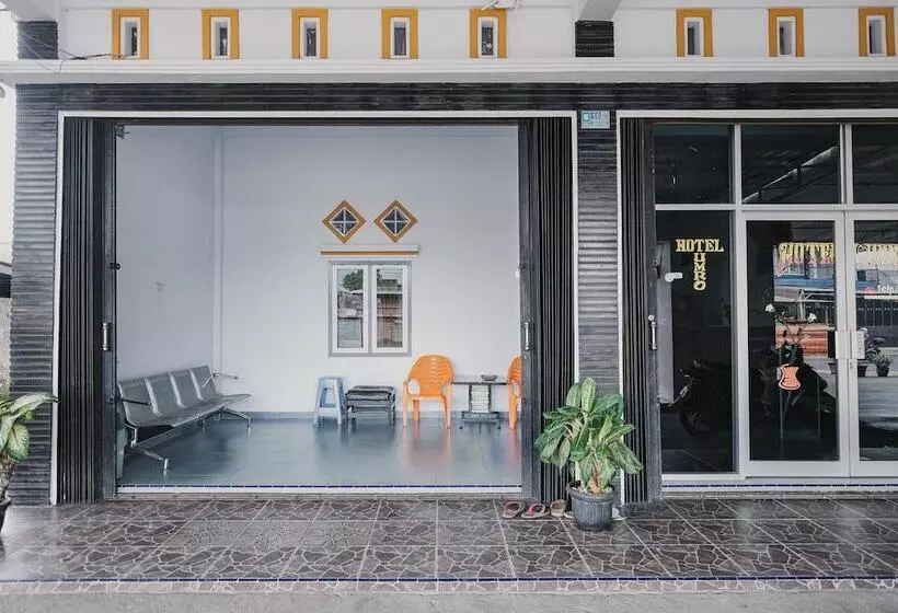 ホテル Reddoorz Syariah Near Tugu Kopi Kepahiang