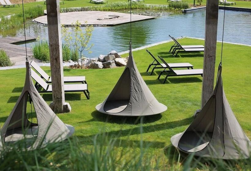 Отель Waer Waters Spa