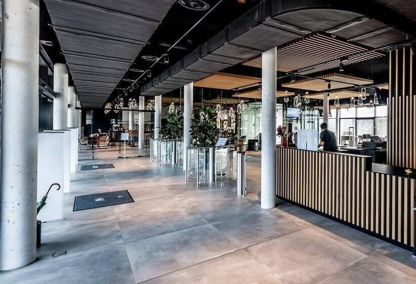 Отель Waer Waters Spa