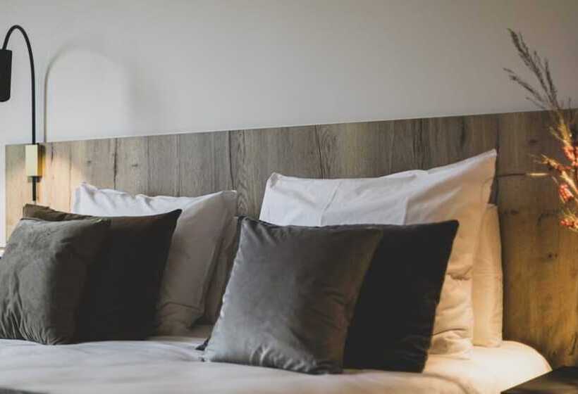 Отель Waer Waters Spa