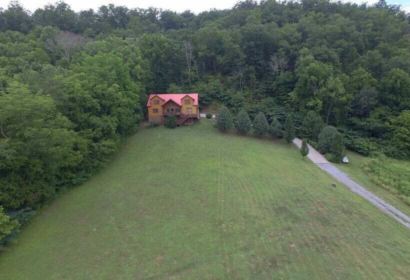 Mystical Creek Pool Lodge #600