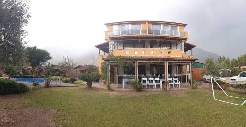 پانسیون Ada Boutique