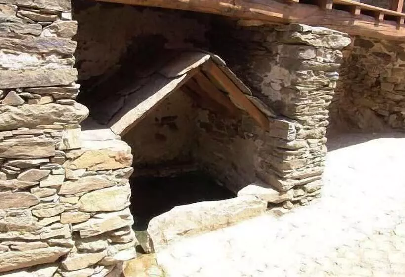 Majatalo Casa Da Fonte De Travanca