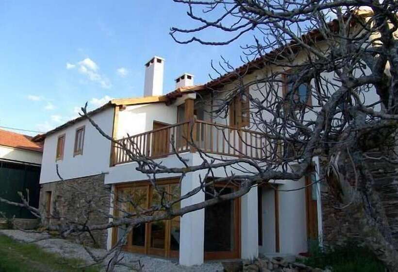 بنسيون Casa Da Fonte De Travanca