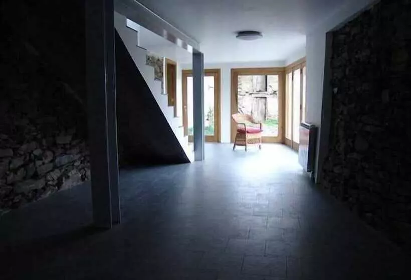 Majatalo Casa Da Fonte De Travanca