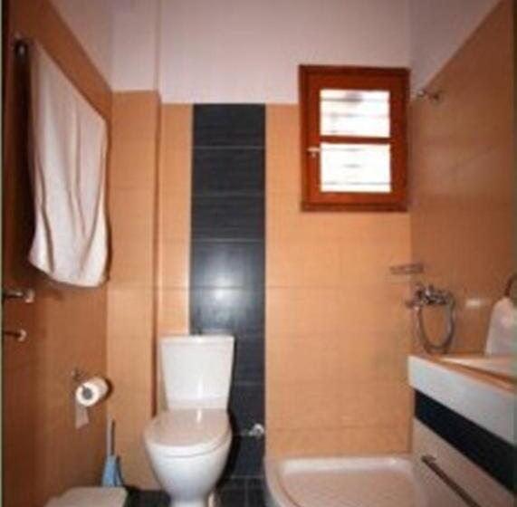 پانسیون Christos Guesthouse