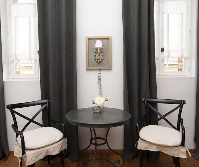 پانسیون Le Clos Corbier