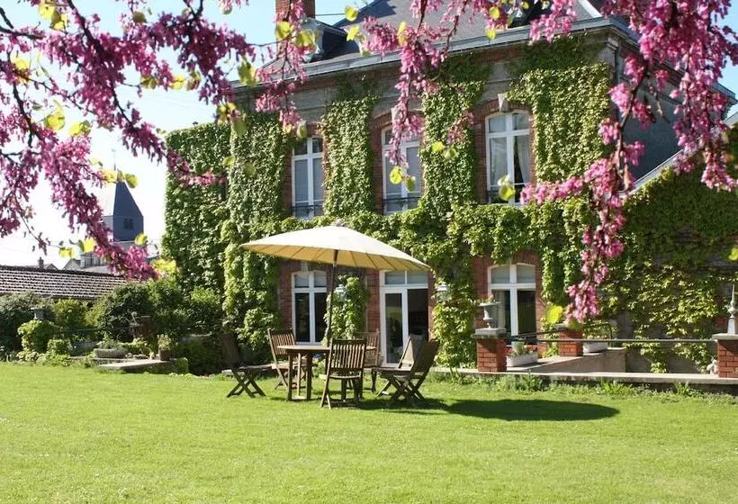 ペンション Le Clos Corbier