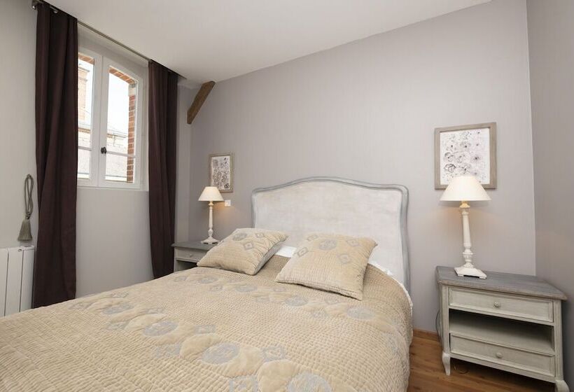 پانسیون Le Clos Corbier