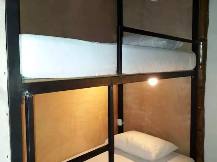Soa Hostel