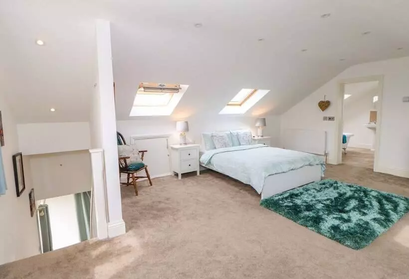 Apple Tree Cottage