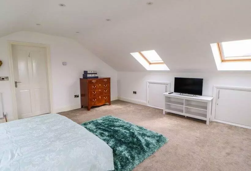Apple Tree Cottage