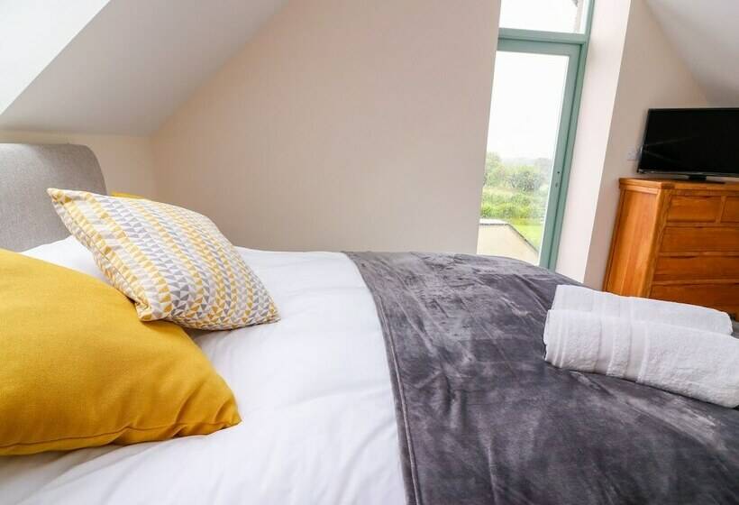 Bwthyn Eisteddfa Fach