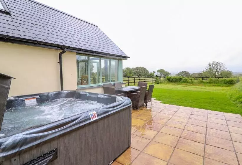 Bwthyn Eisteddfa Fach