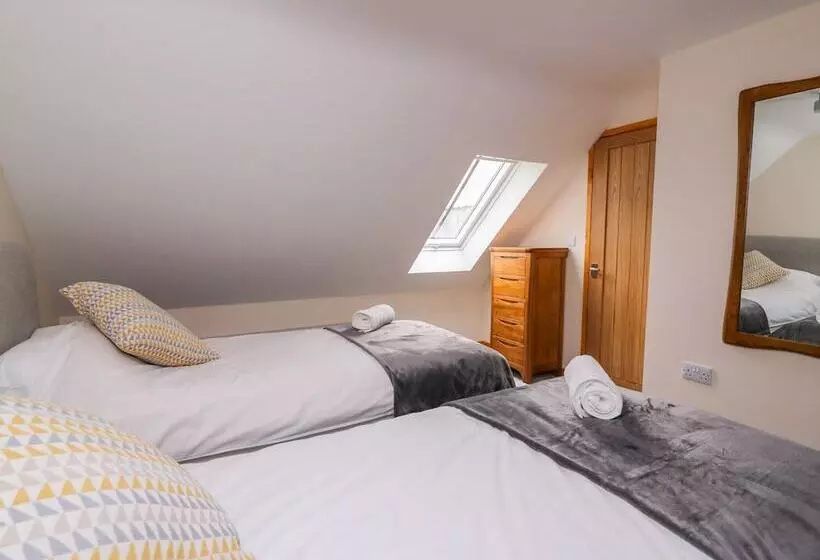 Bwthyn Eisteddfa Fach