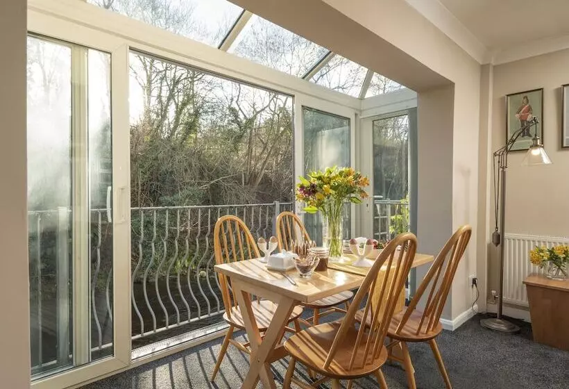 Esk View Cottage