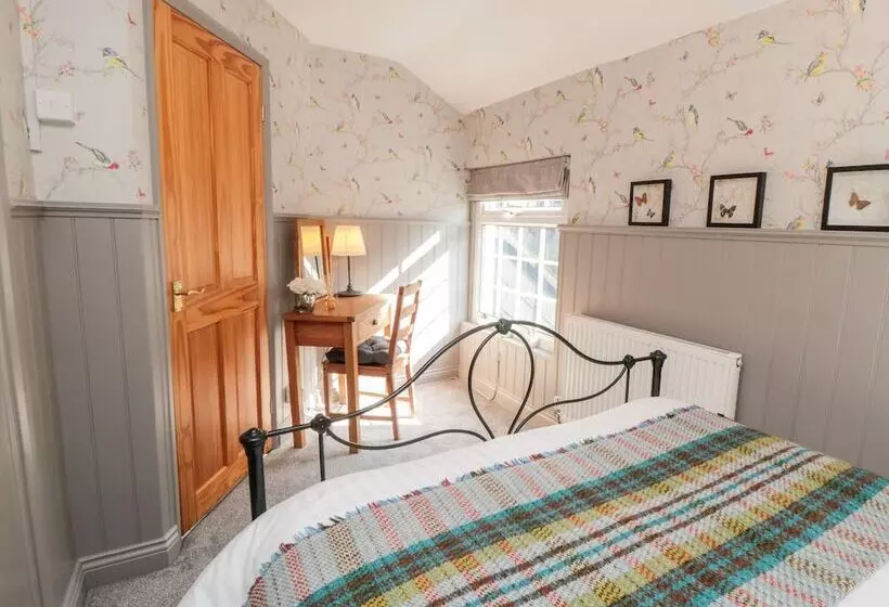 Esk View Cottage