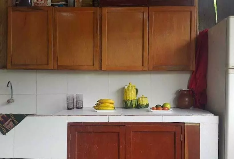 Hotelli Eco Lodge Restaurant Araplay