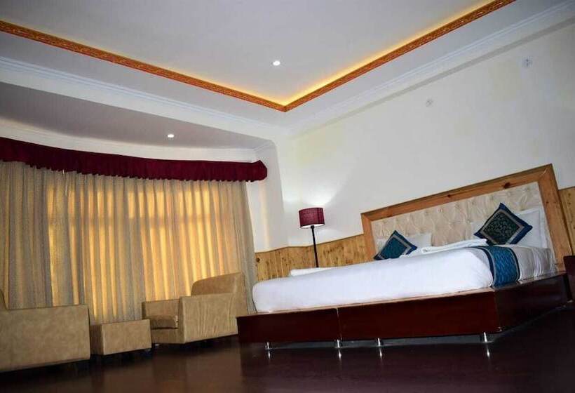 Hotel The Grand Yasmin Leh