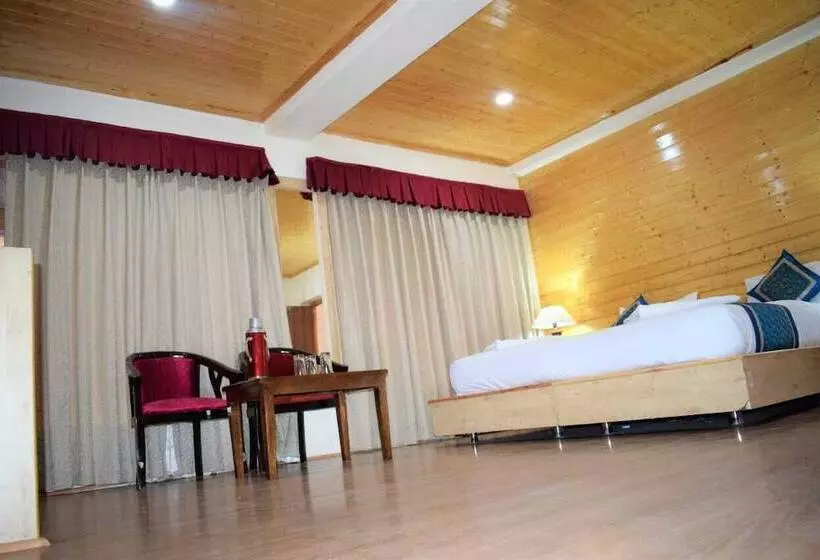 Hotelli The Grand Yasmin Leh