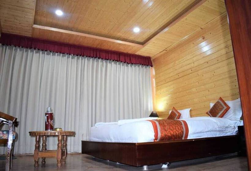 Hotel The Grand Yasmin Leh