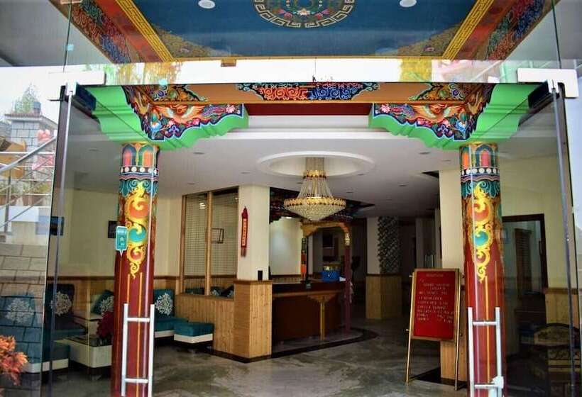 Hotel The Grand Yasmin Leh