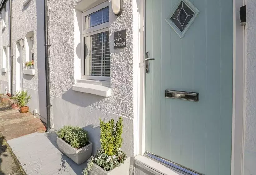 Kirrin Cottage