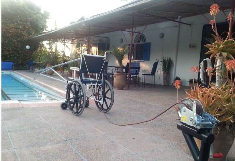 پانسیون Dar Kenavo