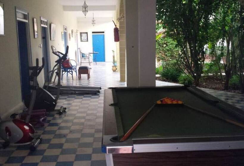 پانسیون Dar Kenavo