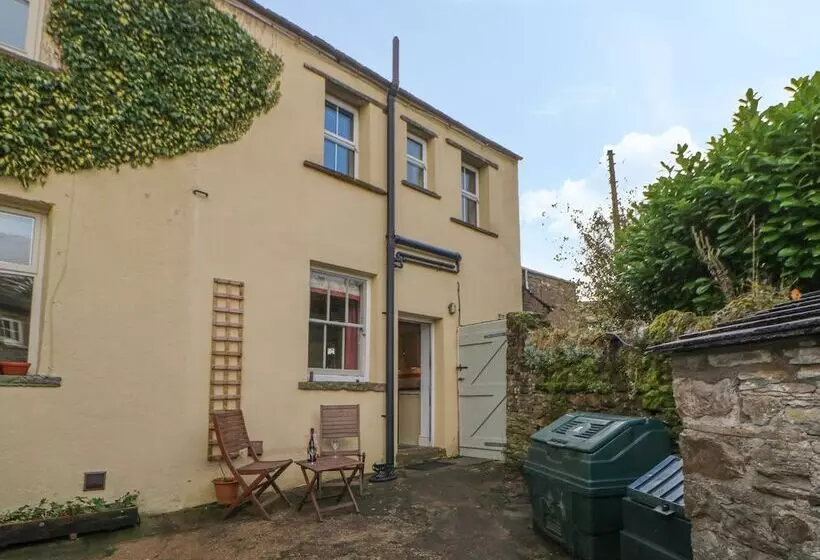 Primrose Cottage