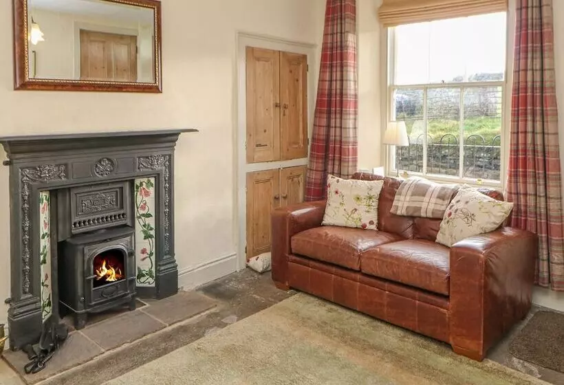 Primrose Cottage