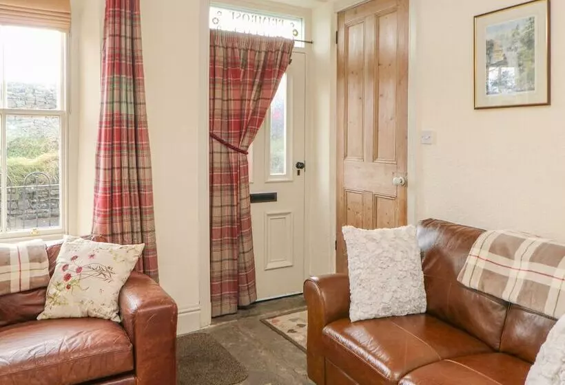 Primrose Cottage