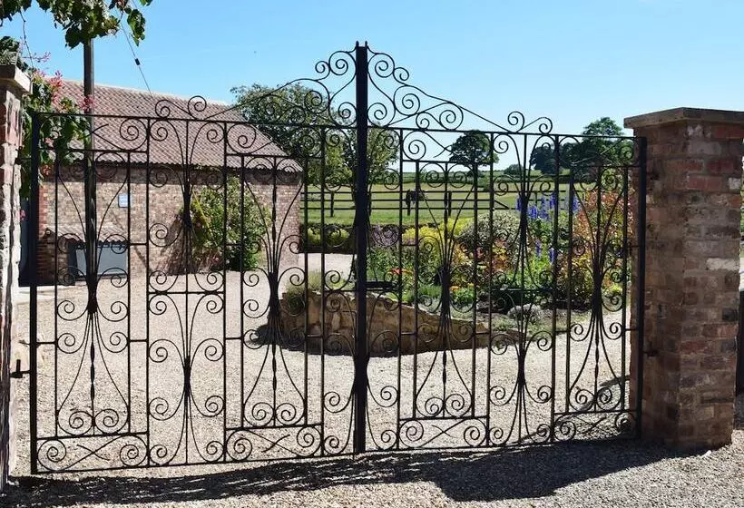 Sykes Lodge