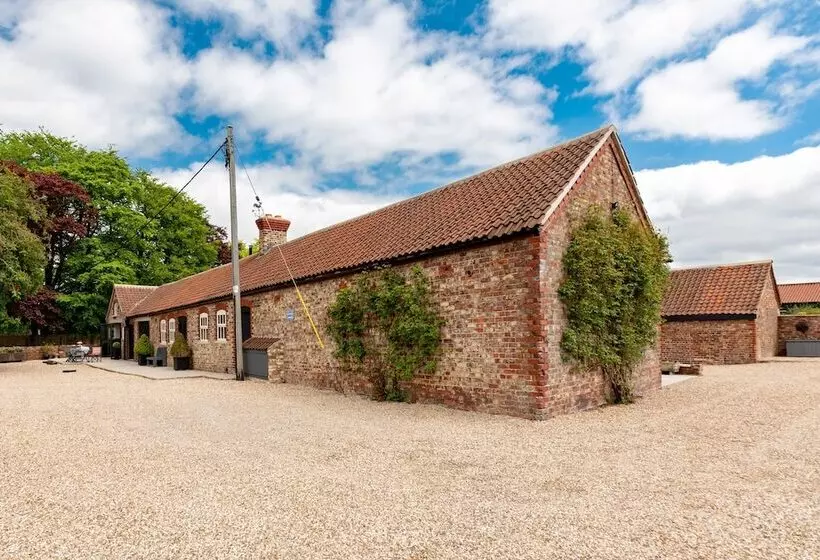 Sykes Lodge