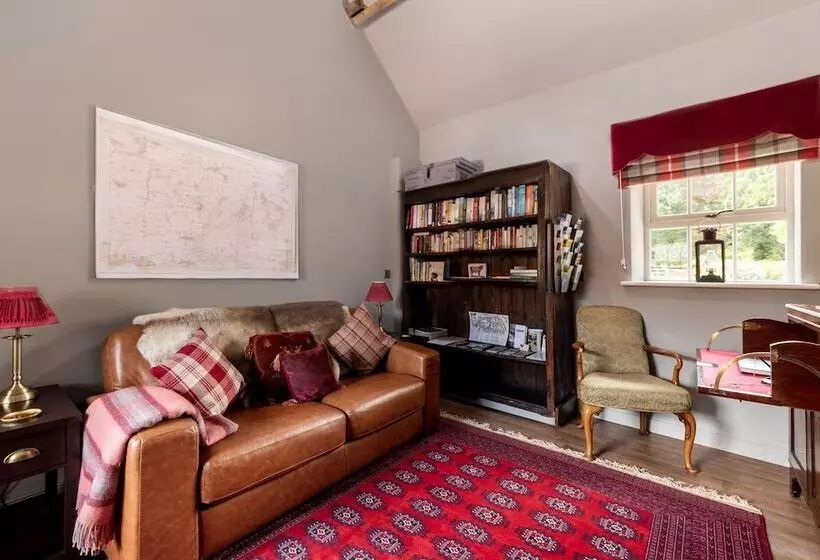 Sykes Lodge