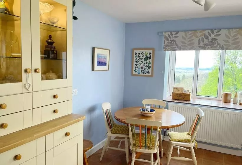 Yew Tree Cottage