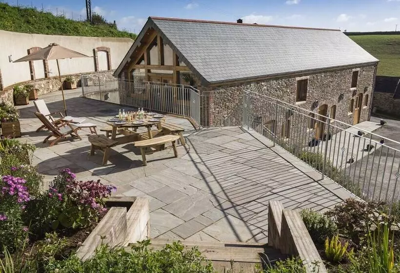 Butterwell Barn