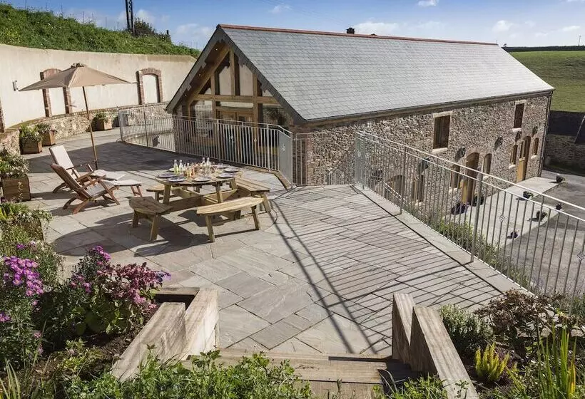 Butterwell Barn