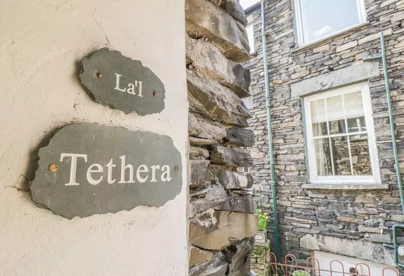 La L Tethera