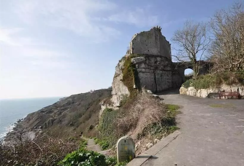 Neptune Cottage