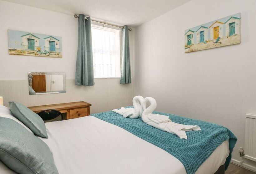 Old Malthouse Apartment