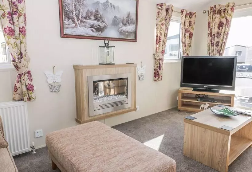 Skipsea Lodge
