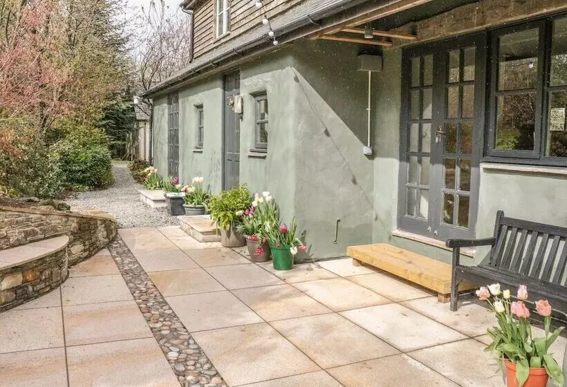 Spring Park Farmhouse