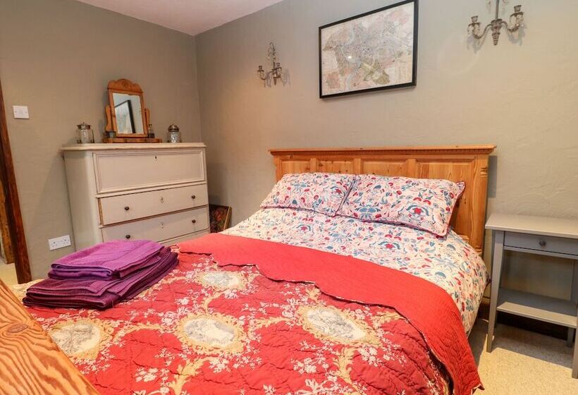 Spring Park Farmhouse